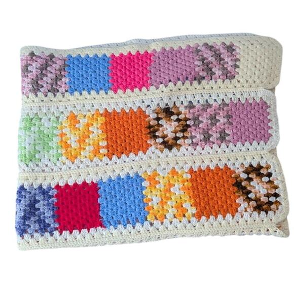Handmade Granny Square Multicolor Knit Crochet Afghan Blanket Throw 46 X 60 inch - Picture 2 of 6